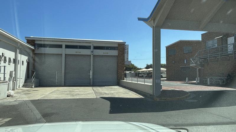 To Let commercial Property for Rent in Maitland Western Cape